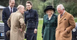 Copertina di “Il principe Carlo è arrabbiato con i genitori di Kate Middleton”