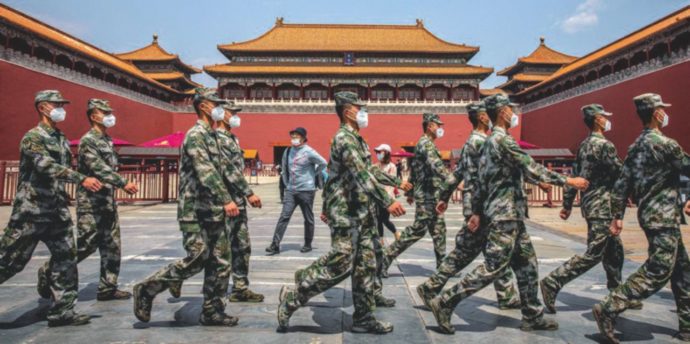 La Cina post-virus: armi, zero crescita e più censura