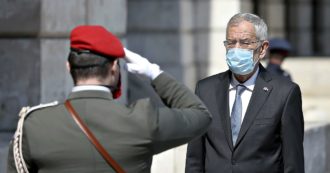 Copertina di Coronavirus, il presidente dell’Austria Van der Bellen “sorpreso” a cena dopo l’ora del coprifuoco dalla polizia