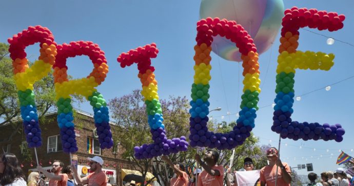 Pride month, che cos’è e perché si festeggia a giugno: tutte le marce per i diritti Lgbt in programma nel 2021