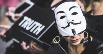 Copertina di Guerra in Ucraina, Anonymous annuncia di aver violato la rete televisiva interna del Cremlino