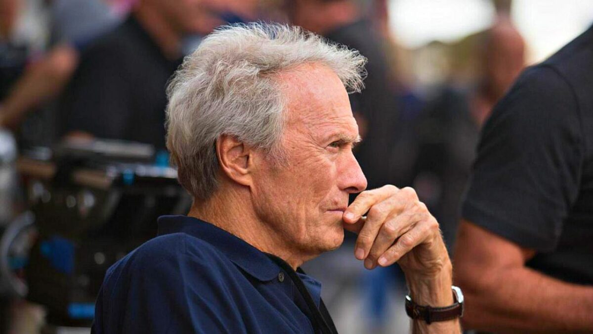 La pandemia non ferma Clint Eastwood, l’attore e regista già in cerca delle location per il nuovo film: ecco il progetto