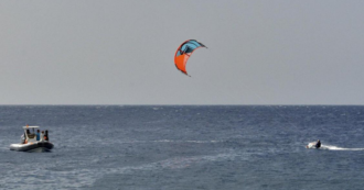 Copertina di Spostamenti tra Regioni, oltrepassano il confine tra Lombardia e Trentino con il kitesurf: multati sette ragazzi e due istruttori