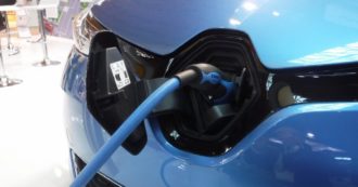 Copertina di Macron leader negli incentivi statali. E gli altri cosa fanno?