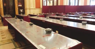 Copertina di Montecitorio riapre e si fa in tre: i deputati temono di finire in corridoio o in tribuna