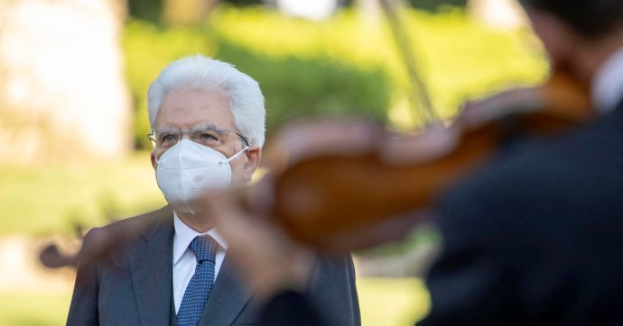 Il Colle ai partiti: “Unità morale”. Spostamenti: le nuove regole