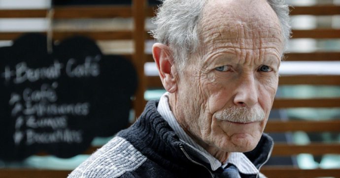 “Il mio omonimo De Luca è un guappo di cartone”