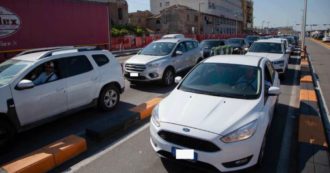 3 giugno, riaperti i confini regionali: traffico sulle tangenziali, code agli imbarchi per la Sicilia, termoscanner in aeroporti e stazioni