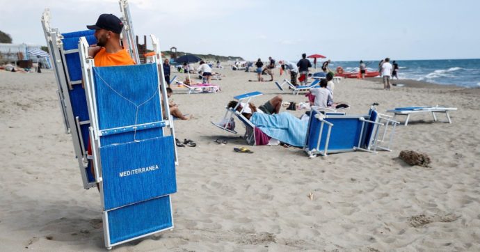 Lettini e ombrelloni più cari nel 20% degli stabilimenti