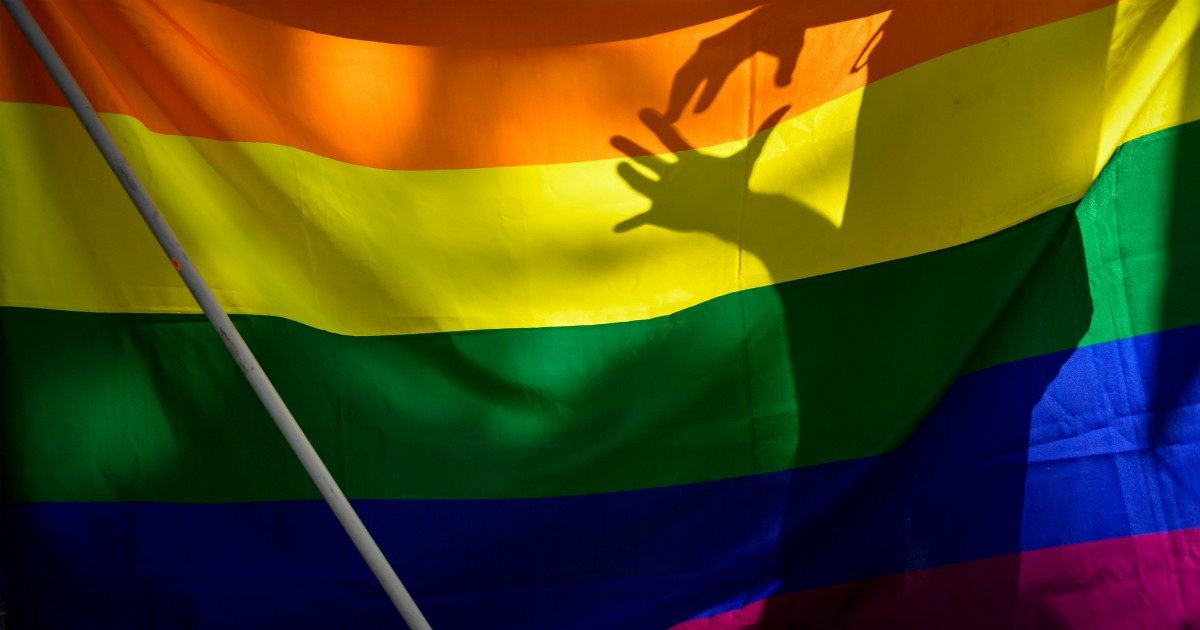 Reazione a Catena, concorrente vittima di minacce e insulti omofobi sui social: “Situazione spiacevole, ho querelato”