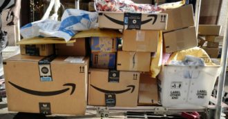 Copertina di Questo virus è classista: colpisce i deboli, favorisce i (già) ricchi