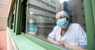 Copertina di Documentare il virus lascia “Senza respiro”