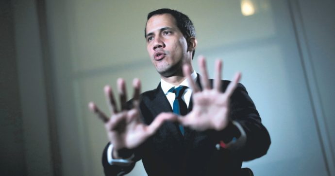 Parigi e Caracas litigano, è tutta colpa di Guaidó