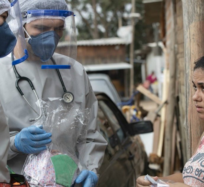 L’allarme della Cina: “In Kazakistan una nuova misteriosa polmonite, più letale del coronavirus”