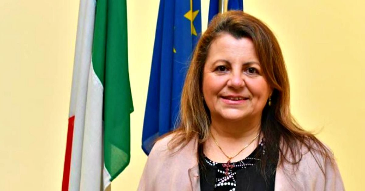 Calabria, “infiltrazione mafiosa” in tre società. Tredici indagati: anche assessora regionale Catalfamo. Nel mirino dei pm la maggioranza del centrosinistra al comune di Reggio. “Favori in cambio di assunzioni”