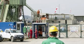 Copertina di A Potenza c’è il processo. Ma per Renzi è tutta “fuffa”