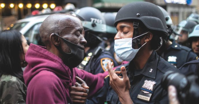 Il Black Power in divisa rompe il muro dell’omertà