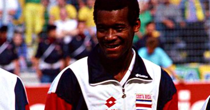 Italia 90, 30 anni dopo – Nessuno svegli Cayasso: “Festeggio ancora il primo gol della mia Costa Rica”. Da cenerentola fino agli ottavi