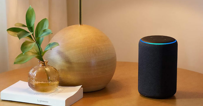 Echo Plus, smart speaker con Alexa in offerta su Amazon a meno di 90 euro