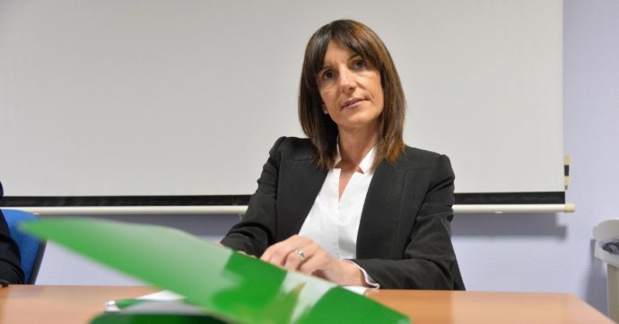 Sponda di Iv ai burlandiani contro Sansa