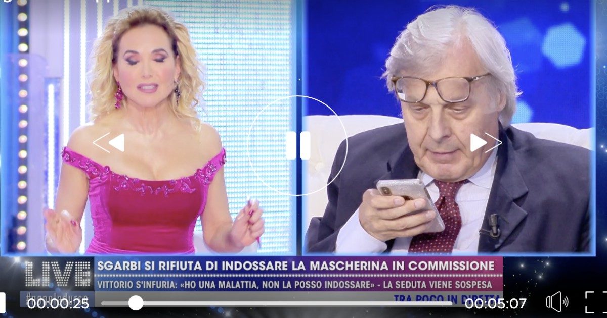 Live Non è la D’Urso, Barbara D’Urso furiosa con Vittorio Sgarbi: “Hai visto cosa hai fatto? Così mi hai messo a rischio”