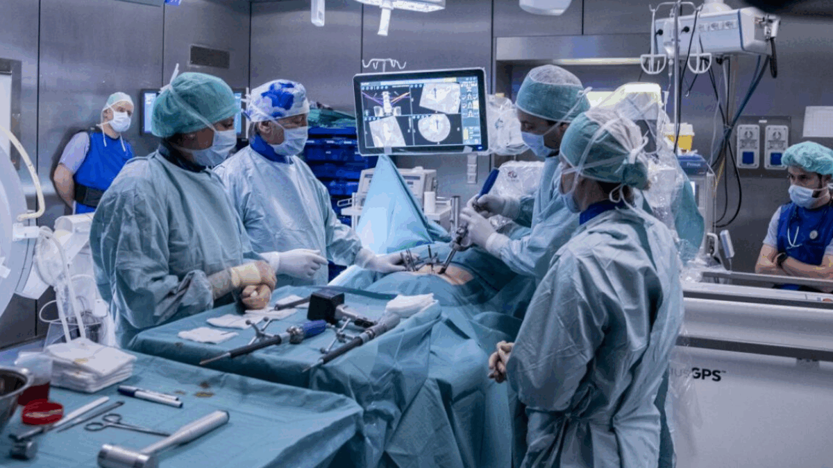 “Mi sono risvegliata in sala operatoria: stavano per togliermi tutti gli organi, ma ero viva. C’è mancato poco perché tutto finisse diversamente”. L’incredibile storia di Danella Gallegos