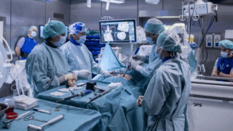 Le critiche di Gimbe alla Manovra: “I miliardi in più per la sanità evaporano per il rinnovo dei contratti. Dal 2025 nessun rilancio”