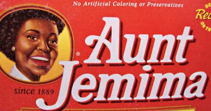 Aunt Jemima, addio alla faccia della “zia” su sciroppo e altri prodotti dolci: “Stereotipo razzista”