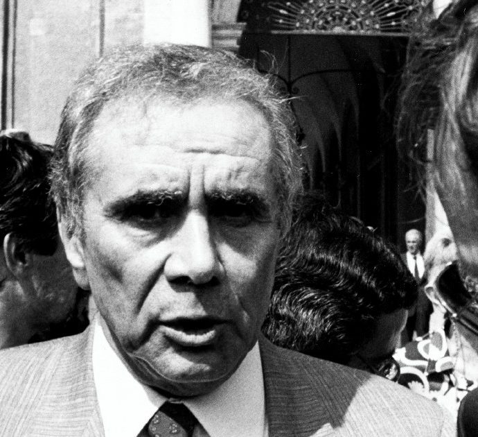 “Affaire Tortora”, Sebastiano Vassalli indaga un caso giudiziario e gli italiani degli anni 80