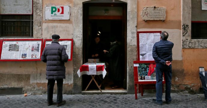 Copertina di A Roma M5S e Pd si fanno i dispetti sulla Resistenza