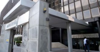 Copertina di Il nodo è la Benetton-exit: Atlantia vuole l’aiutino Ue