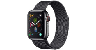 Copertina di Apple Watch Series 4, smartwatch in offerta su Amazon con sconto del 21%