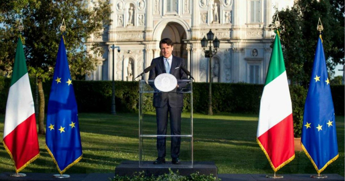 Conte chiude gli Stati generali dell’Economia: “Infrastrutture, fibra ottica e taglio del cuneo fiscale. Le componenti sane e migliori del Paese chiedono pagamenti elettronici”