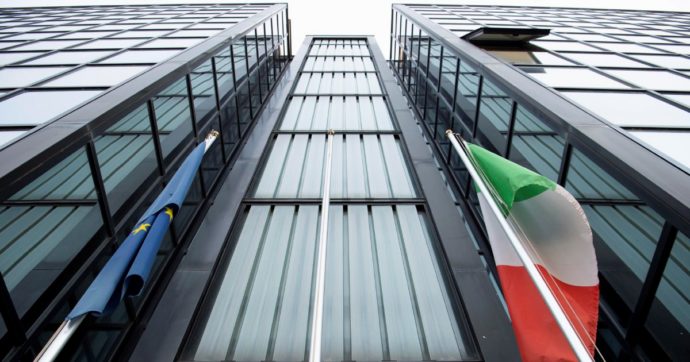 Spesi 15 miliardi, 134mila senza Cig