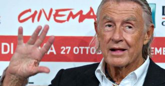 Copertina di Joel Schumacher morto, addio al regista di Un giorno di ordinaria follia e (due) Batman