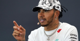 Copertina di F1, Lewis Hamilton: “Il razzismo? Ci vorrà del tempo per cambiare le opinioni di tutti. Ancora tanti restano in silenzio”