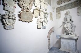 Copertina di “Prime donne” – Elena Cornaro, una laurea rivoluzionaria