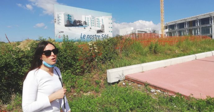 Terremotati fuori dall’hotel. E le case non ci sono ancora