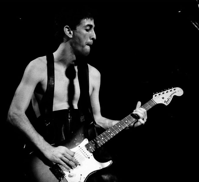 Hillel Slovak sognava il successo coi Red Hot Chili Peppers. Ma c’era in agguato l’ironia della sorte