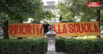 Milano, genitori e docenti protestano: “Linee guida? Si rischia di creare scuole di serie A e di serie C. In 3 mesi trovate poche idee e confuse”