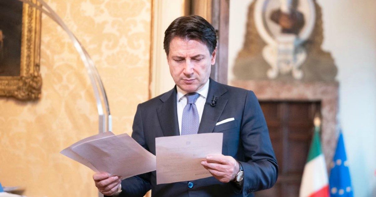 Sondaggi, Demos: “Il miglior premier dal 1994? Conte in testa per il 30% degli intervistati, poi Berlusconi e Prodi. I peggiori: l’ex Cavaliere, Monti e Renzi”