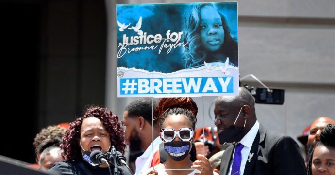 Trump rilancia il suprematismo bianco