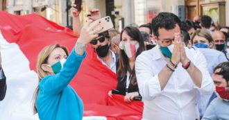 Copertina di I post e video di Scanzi:  Salvini, le sparate sulla scuola di un recordman del fuoricorso