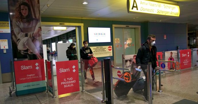 Coronavirus, in Sardegna dal Colorado con un jet privato, ma gli arrivi dagli Usa non sono permessi: turisti rimpatriati