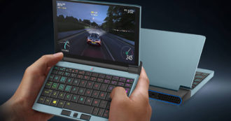 One Netbook OneGX1, il gaming notebook che sta nel palmo di una mano