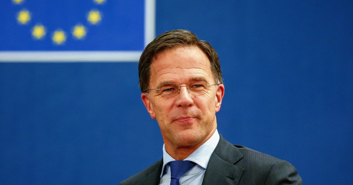 Ue, ‘frugali’ e sovranisti vogliono perdere altro tempo. Olanda: “Recovery? Non necessario accordarsi il 17”. Visegrad: “Noi i migliori contro il Covid, ma veniamo penalizzati. Chiederemo delle modifiche”