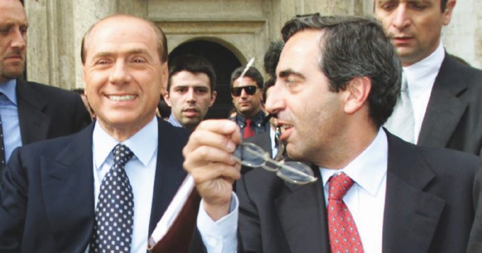Da Fini a Silvio Una carriera da “colonnello”