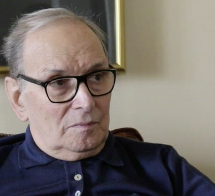 Ennio Morricone morto, quando il maestro parlava del suo Oscar: “Serve a tutto il cinema”