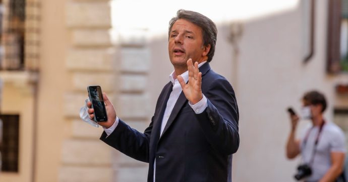 Renzi torna a chiedere un rimpasto per gestire i soldi del Recovery: “Rafforzare squadra di governo, ci sono da spendere 200 miliardi”