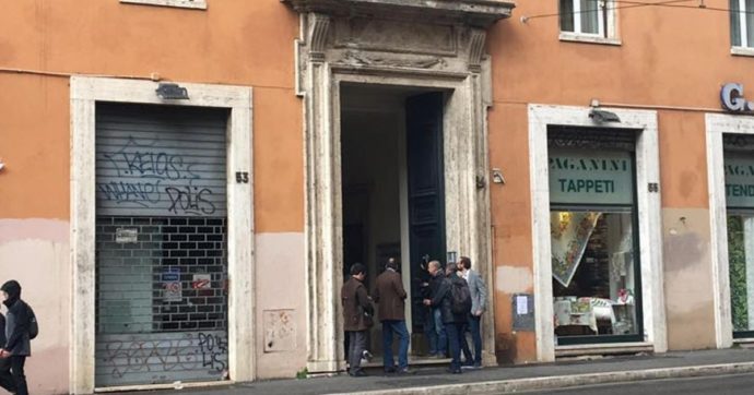 Salvini-Berlinguer, la sinistra contro il segretario della Lega: “Carroccio a Botteghe oscure? Orrore e pietà. Valori non sono muri”